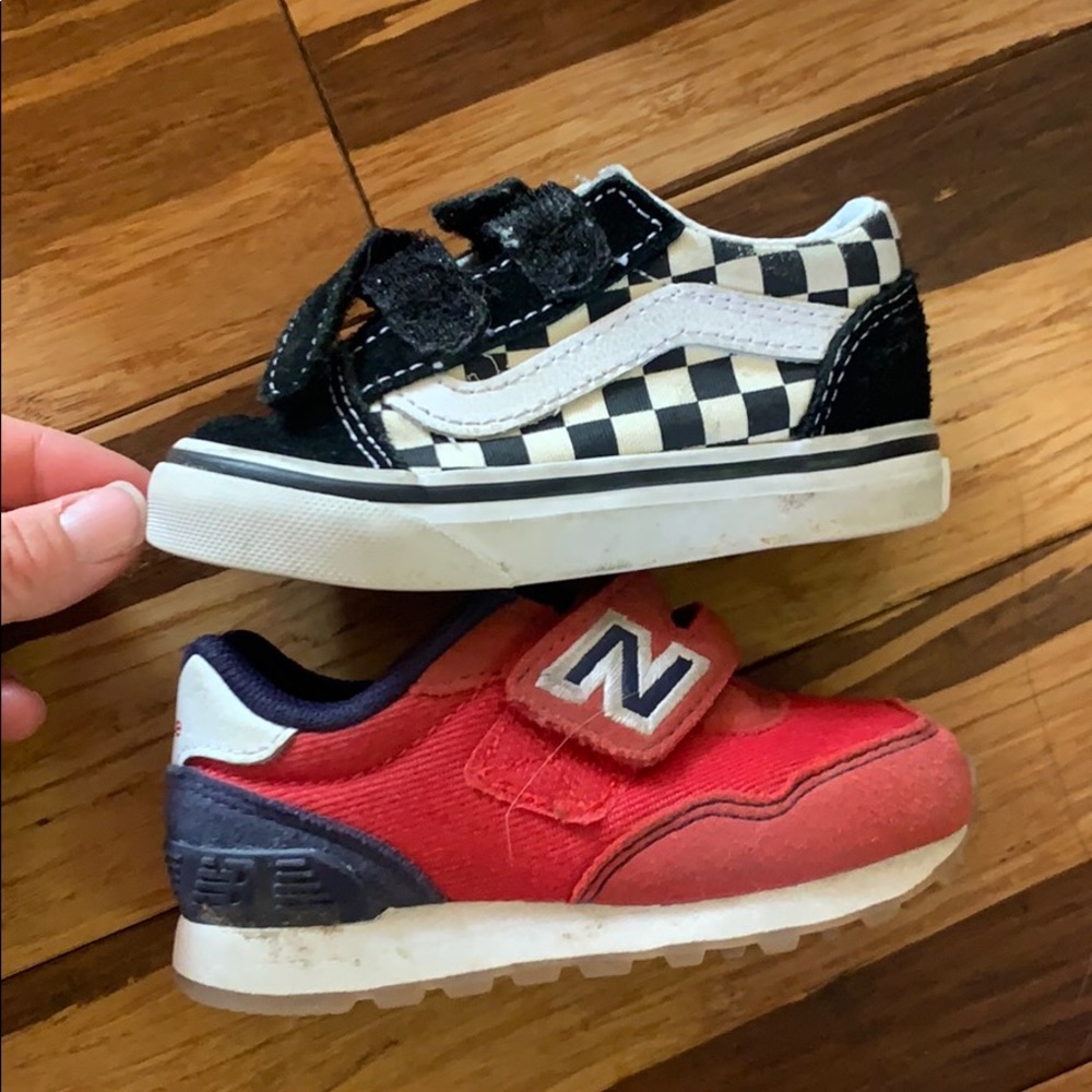 2 pairs of toddler shoes